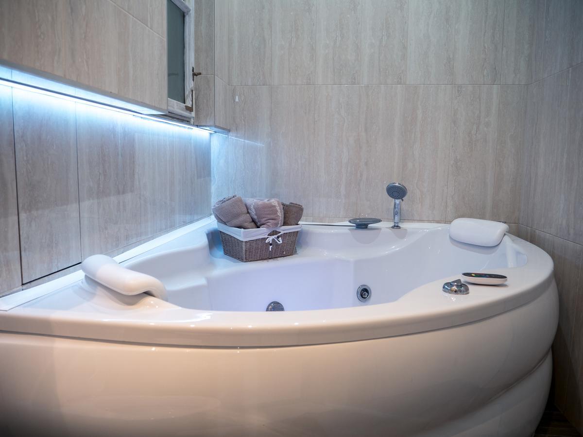 Centrally Located Relaxing Place เบลเกรด ภายนอก รูปภาพ